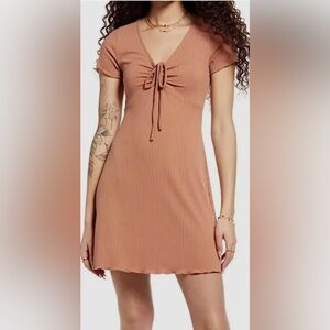 (NWOT)  BP. Tie Front Mini Dress, Mauve / Rose  Color Size M, Rib Knit Dress